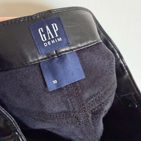 NWT GAP Black Kids 100% Recycled Vegan-Leather Skirt size 10 - Picture 4 of 6